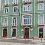 Rent 2 bedroom apartment of 1410 m² in Lisbon