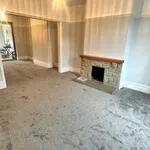 Rent 3 bedroom flat in South West England