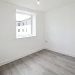 Rent 1 bedroom apartment in Bradford