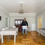 Rent a room of 160 m² in madrid