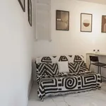 Rent 5 bedroom apartment of 81 m² in Florence