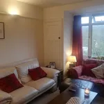 Rent 2 bedroom apartment in Reigate and Banstead