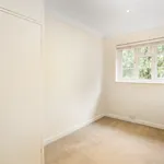 Rent 2 bedroom apartment in Weybridge