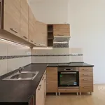 Pronajměte si 3 ložnic/e byt o rozloze 84 m² v Capital City of Prague