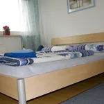 Miete 3 Schlafzimmer wohnung von 60 m² in Berlin