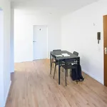 Miete 1 Schlafzimmer wohnung von 10 m² in Düsseldorf