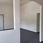 Pronajměte si 2 ložnic/e byt o rozloze 63 m² v Mimoň