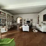 Rent 4 bedroom apartment of 120 m² in Bologna