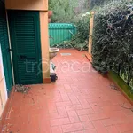 Rent 4 bedroom house of 80 m² in Noli