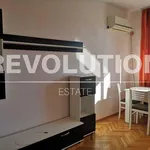 Rent 3 bedroom apartment of 105 m² in Колхозен пазар