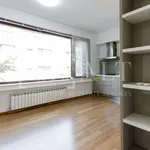 Rent 4 bedroom apartment of 187 m² in Bucharest