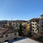 Affitto 3 camera appartamento di 51 m² in Firenze