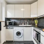 Rent 1 bedroom apartment of 79 m² in Hamburg