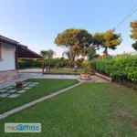 Rent 5 bedroom house of 75 m² in Laura