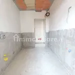 Affitto 2 camera appartamento di 64 m² in Savigliano