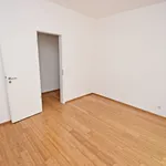 Rent 4 bedroom apartment of 124 m² in Chemnitz