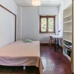 Rent a room in lisbon