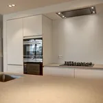 Huur 3 slaapkamer appartement van 130 m² in Amsterdam