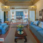 Rent 6 bedroom apartment of 300 m² in Florence