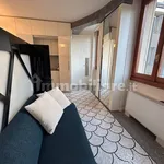 Rent 1 bedroom apartment of 35 m² in Milan