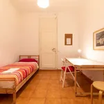 Rent a room in lisbon