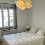 Rent a room in lisbon