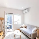 Rent 3 bedroom apartment in barcelona