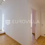 Rent 4 bedroom apartment of 170 m² in Zagreb