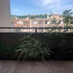 Appartement de 60 m² avec 3 chambre(s) en location à ST ETIENNE