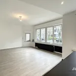 Appartement de 135 m² avec 3 chambre(s) en location à forest