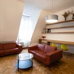 Rent 1 bedroom apartment of 88 m² in Prague