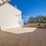 Rent 5 bedroom house of 140 m² in Bari