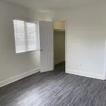 Rent 1 bedroom apartment of 62 m² in San Diego 