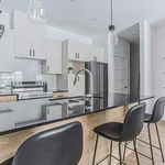 4 bedroom apartment of 1001 sq. ft in Joliette