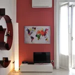 Rent 3 bedroom apartment of 80 m² in Milan