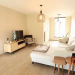 Maison de 273 m² avec 3 chambre(s) en location à Roeselare