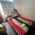 Rent 2 bedroom flat in East Midlands