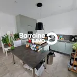 Rent 4 bedroom house of 100 m² in Santec