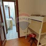 Affitto 2 camera appartamento di 75 m² in Mantua