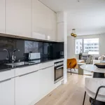 Rent 1 bedroom apartment of 560 m² in Zurich