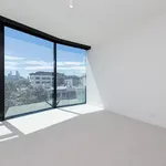 Rent 3 bedroom apartment in Melbourne