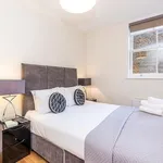 Rent 3 bedroom apartment in London