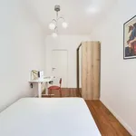 Rent a room in lisbon