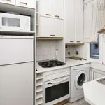 Rent a room of 85 m² in madrid