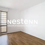 Rent 4 bedroom apartment of 82 m² in VILLEURBANNE