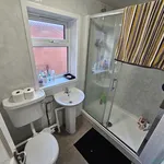 Rent 9 bedroom flat in Birmingham