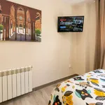 Rent a room of 65 m² in granada