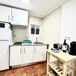 Rent 1 bedroom apartment of 30 m² in Lisbon