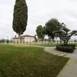 Rent 5 bedroom house of 350 m² in Florence