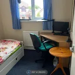 Rent 4 bedroom house in Wales